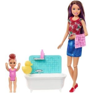 Barbie Famille coffret Heure du Bain poupée Skipper baby-sitter